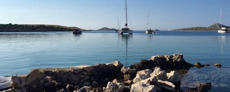 Yacht anchorage in Mordi Bock Bay