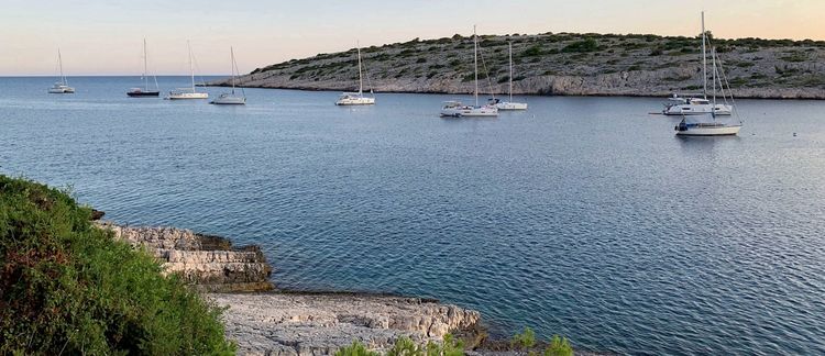 Yacht moorings in Muna Bay