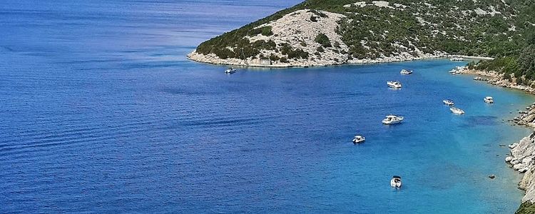 Yacht anchorage in Ustrine Bay