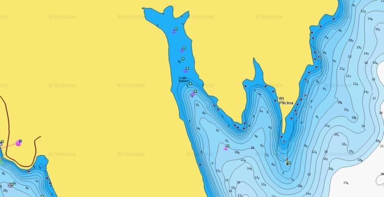 To open Navionics chart  of yacht anchorage in Baldarin Bay