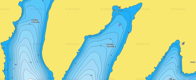 To open Navionics chart of yacht anchorages in Gozinka Bay