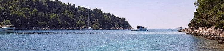 Yacht anchorages in Kristofor Bay