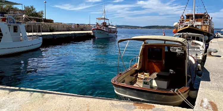 Pier of Goli otok