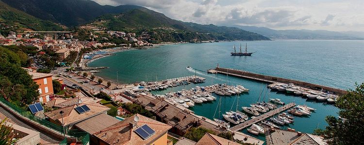 Yacht Marina Arenzano