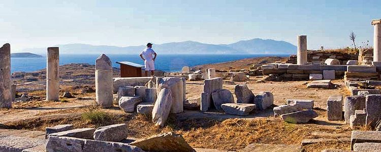 Delos attractions