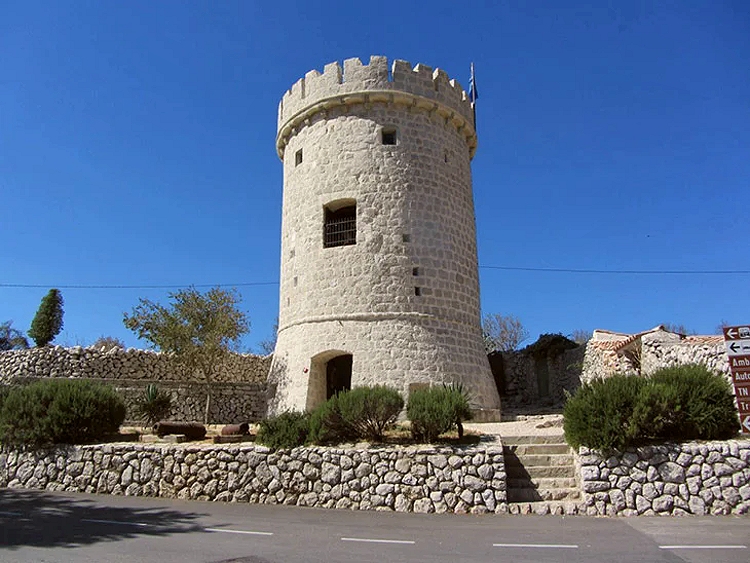 Defense Tower – Cres Croatia