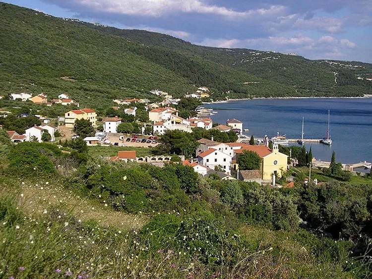 Martinšćica village on western slopes of island of Cres