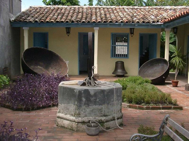 Museo de Municipal de Santa Isabel de las Lajas