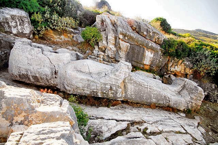 Apollonas Kouros Statue