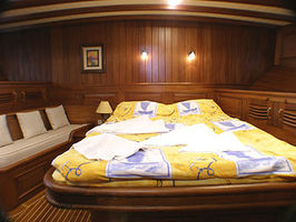 En-Suite Guest Stateroom