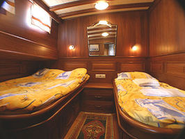 En-Suite Guest Twin Stateroom