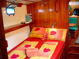 En-Suite Guest Stateroom (Forward)