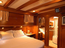 En-Suite Guest Stateroom