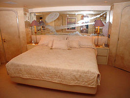 En-Suite Master Stateroom