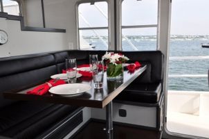 Pilothouse Seating/Dining