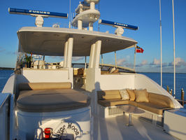 Sun deck jacuzzi