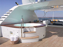 Sun Deck Jacuzzi