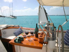 Cockpit dining