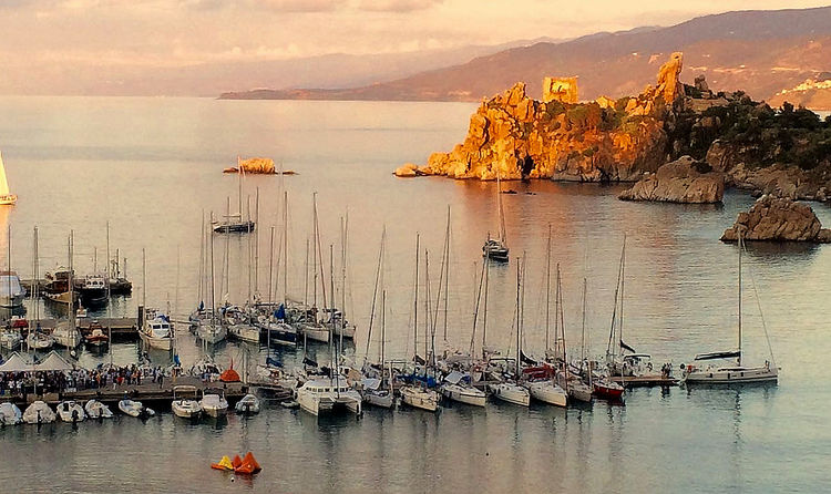 Marina Yachting Cefalu