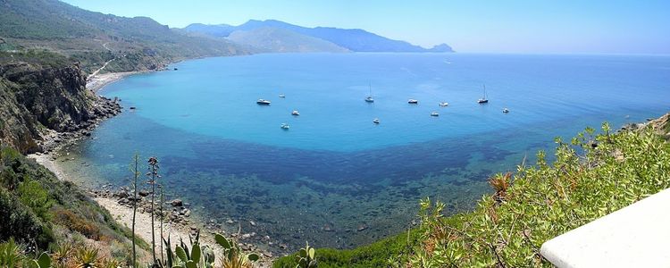 Yacht anchorage at Contrada Rais-Gerbi