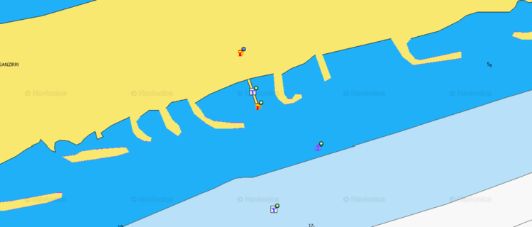 To open the Navionics map of yacht mooring at Ganzirri fuel station