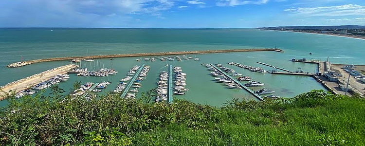 Yacht mooring Porto Numana