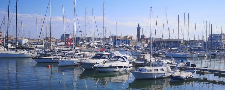 Yacht mooring Porto Numana